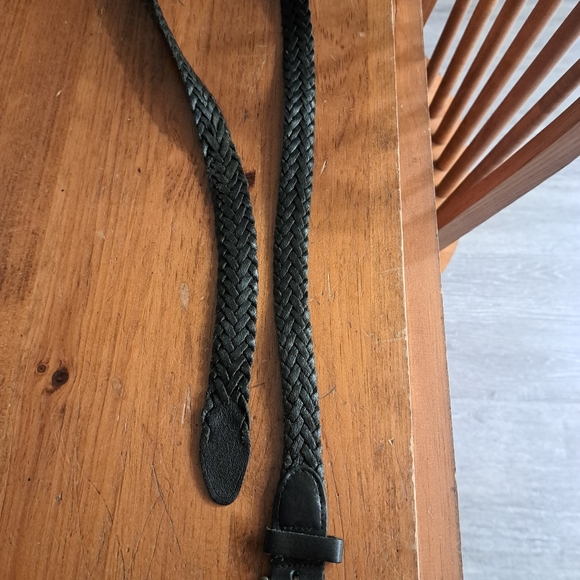 Belts - Picture 9 of 10
